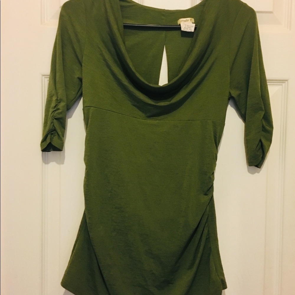 💕Studio Y 3/4 length blouse size M💕